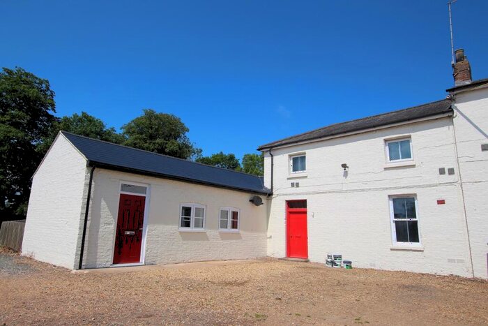 4 Bedroom Semi-Detached House To Rent In Oundle Road, Alwalton, Peterborough, PE7