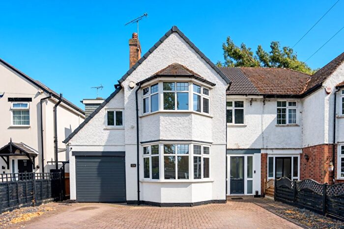 4 Bedroom Semi-Detached House For Sale In Spencefield Lane, Leicester, LE5