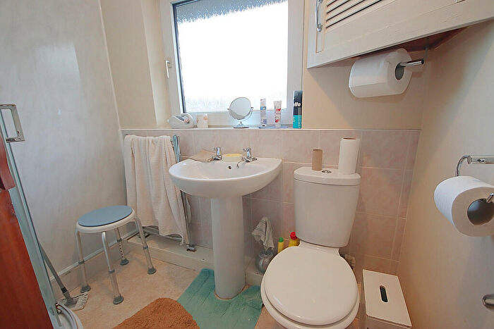 3 Bedroom End Of Terrace House For Sale In Arun Road, Billingshurst, RH14