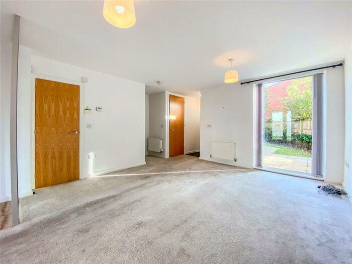 3 Bedroom End Of Terrace House To Rent In Rylance Street, Beswick