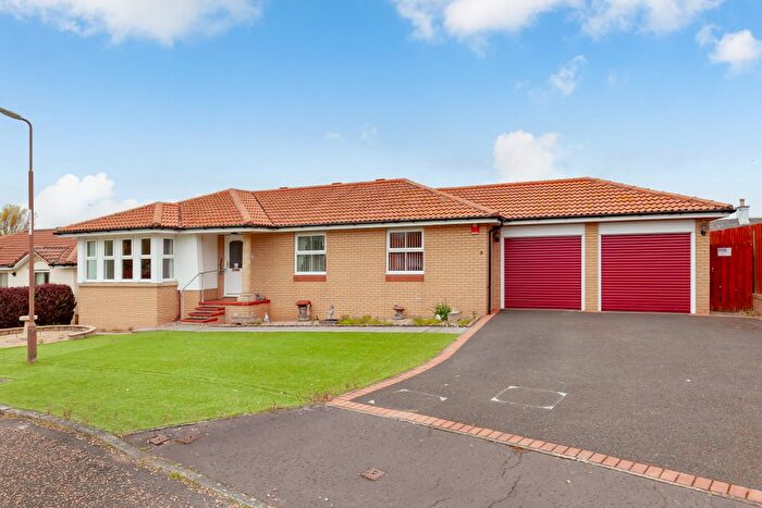 3 Bedroom Detached Bungalow For Sale In Cameron Knowe, Philpstoun, Linlithgow, EH49