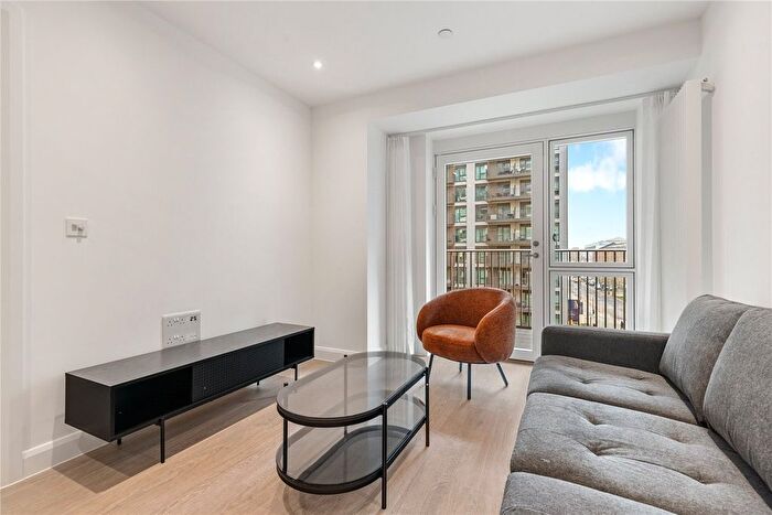 1 Bedroom Flat To Rent In Royal Eden Docks, Seagull Ln, London, E16