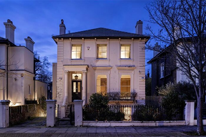 5 Bedroom House For Sale In Clifton Hill, St John's Wood, NW8