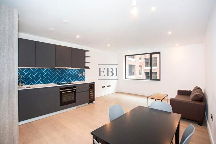 2 Bedroom Apartment For Sale In Rosewood Building, Gorsuch Place, London, E2