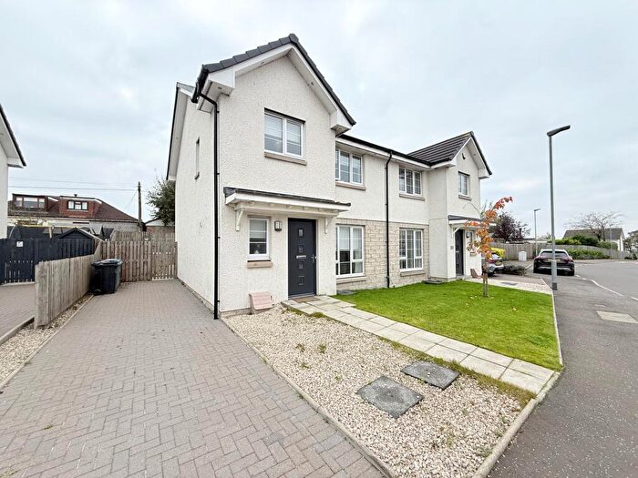 3 Bedroom Semi-Detached House For Sale In Sunnybank Drive, Airdrie, ML6