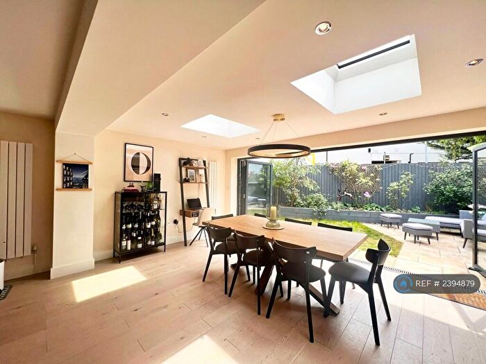 3 Bedroom Semi-Detached House To Rent In Scylla Road, London, SE15