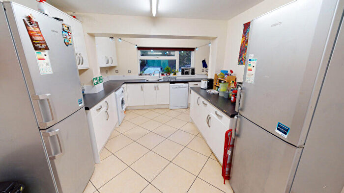 1 Bedroom House To Rent In Rathbone Close, Balsall Heath, B5