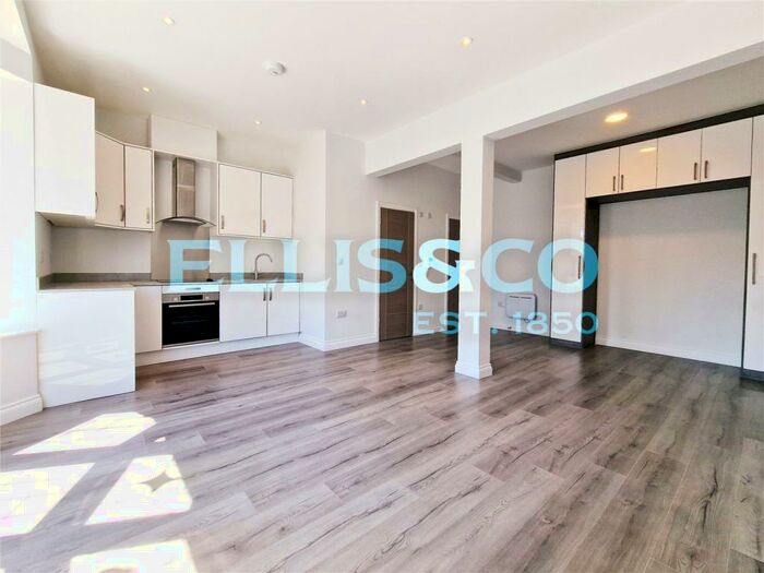 Studio To Rent In Station Road, Harrow, HA1