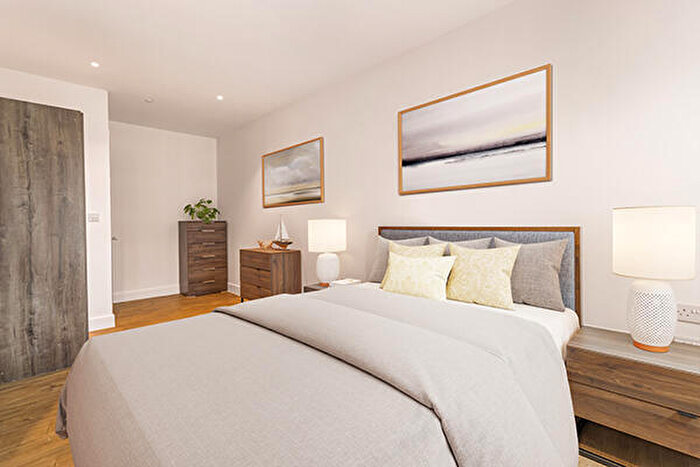 2 Bedroom Apartment To Rent In Rathbone Market, Barking Road, London, E16