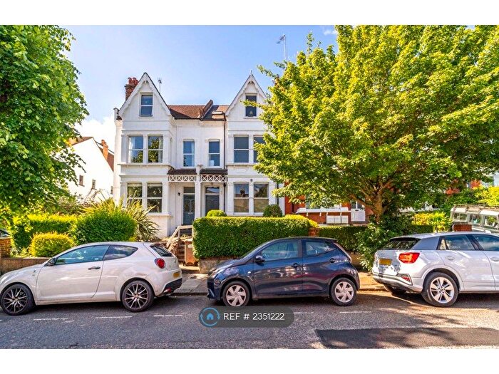 1 Bedroom Flat To Rent In Alexandra Park Road, London, Greater London, N22