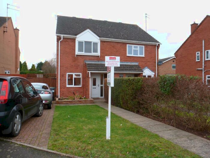 2 Bedroom House To Rent In Berenska Drive, Leamington Spa, CV32