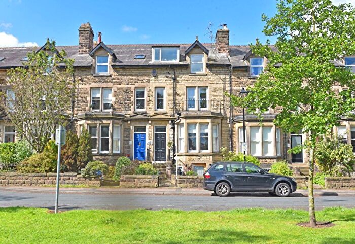 2 Bedroom Flat To Rent In Mornington Crescent, Harrogate, HG1