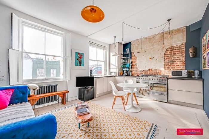 1 Bedroom Flat To Rent In Portobello Road, London, W11