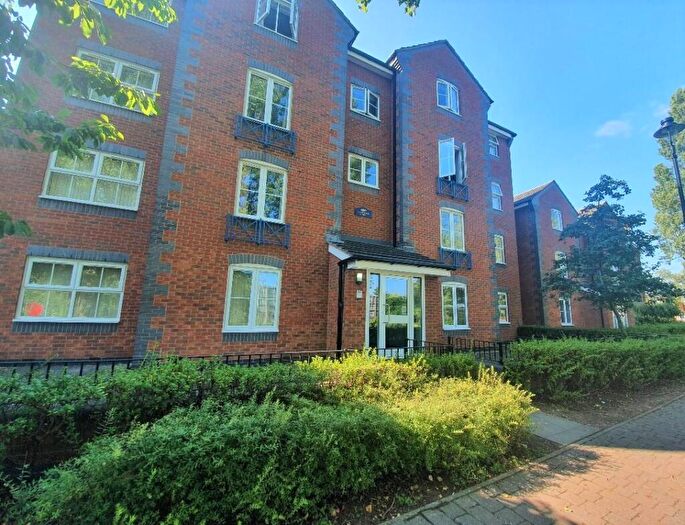 2 Bedroom Flat For Sale In Drapers Field, Canal Basin, CV1