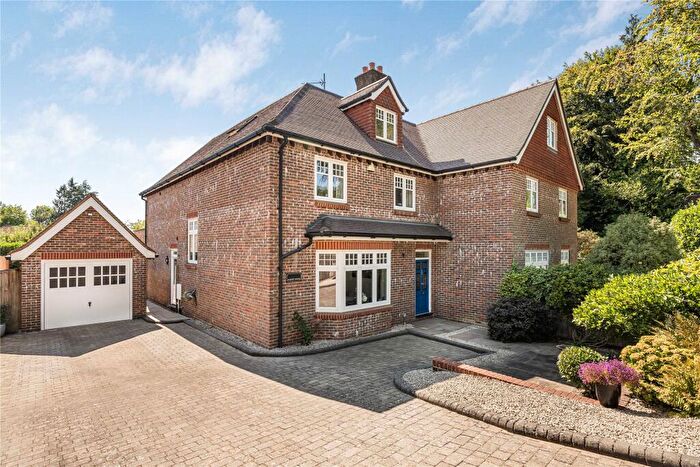 5 Bedroom Semi-Detached House For Sale In Hill Road, Haslemere, GU27