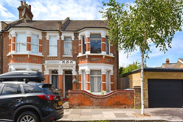 4 Bedroom Terraced House For Sale In Stanmore Road, Leytonstone, E11
