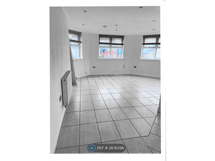 1 Bedroom Flat To Rent In Gillingham Road, Gillingham, ME7