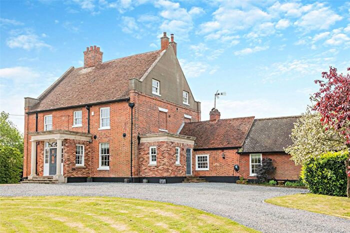 7 Bedroom Detached House For Sale In Rawreth Lane, Rawreth, Wickford, Essex, SS11