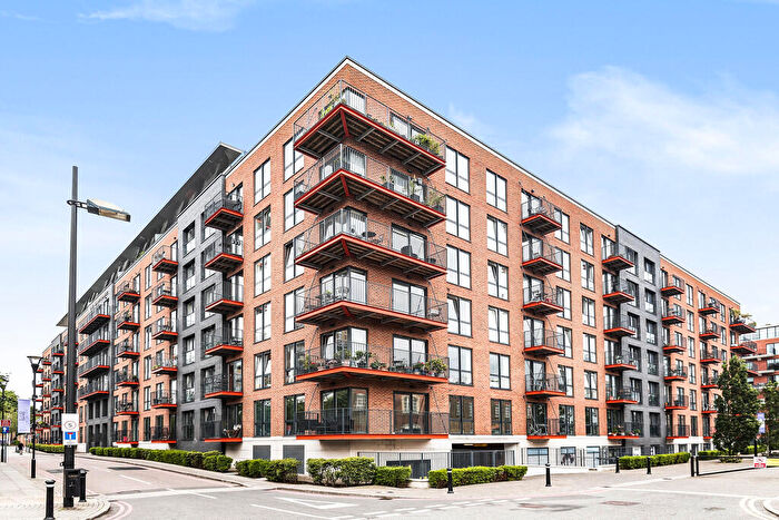 2 Bedroom Apartment To Rent In Warehouse Cort, Major Draper Street, Royal Arsenal, SE18