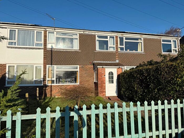 3 Bedroom Terraced House For Sale In Whitefield Road, Holbury, Southampton, Hampshire, SO45