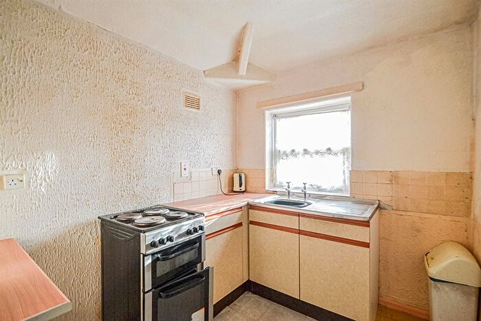 1 Bedroom Flat For Sale In Secker Avenue, Latchford, Warrington, WA4