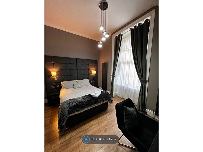 Studio To Rent In St. Vincent Street, Glasgow, G2