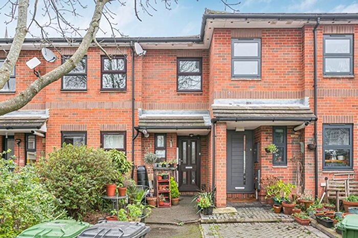 2 Bedroom Terraced House To Rent In Gaynesford Road, London, SE23