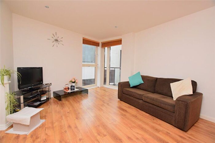 1 Bedroom Apartment To Rent In Bedford Street, Princesshay, Exeter, EX1