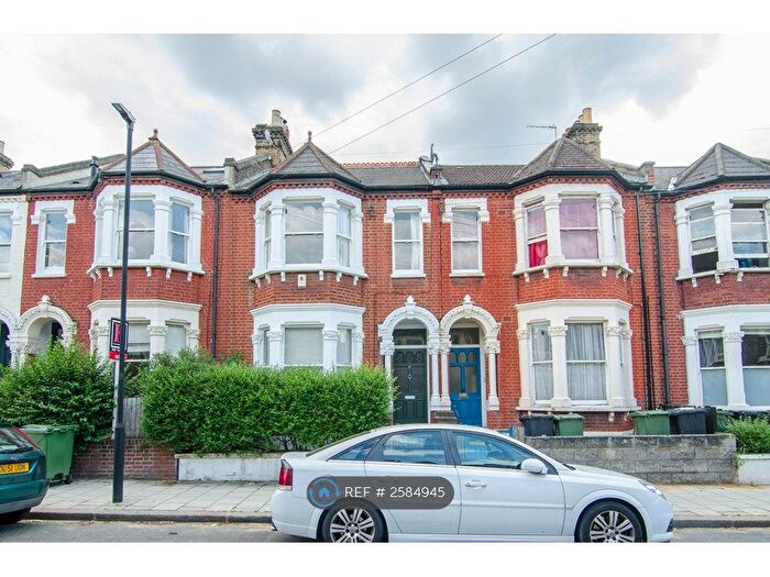 4 Bedroom Terraced House To Rent In Fairmount Road, London, SW2