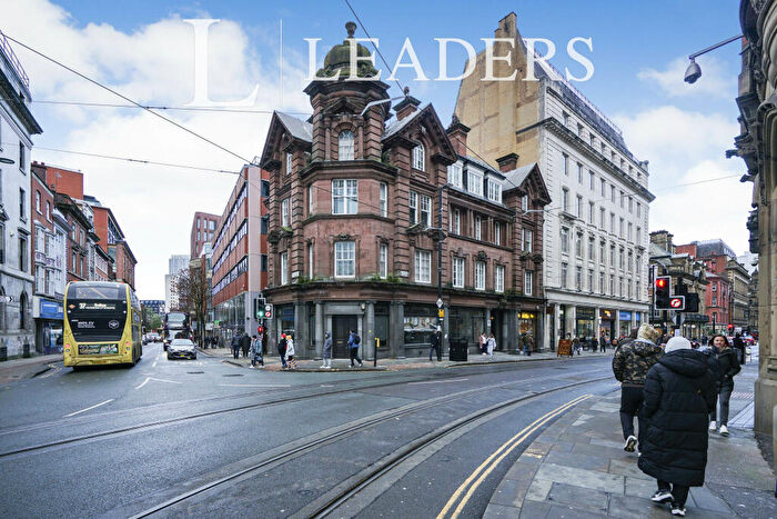 2 Bedroom Apartment To Rent In Cross Street, Manchester, M2