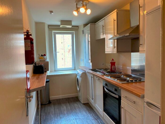 2 Bedroom Flat To Rent In Milnbank Road, West End, Dundee, DD1