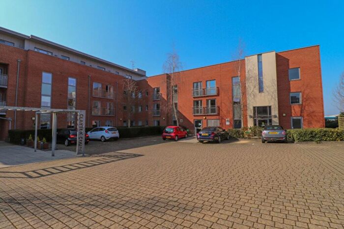 1 Bedroom Flat For Sale In The Brow, Clayton Court The Brow, RH15