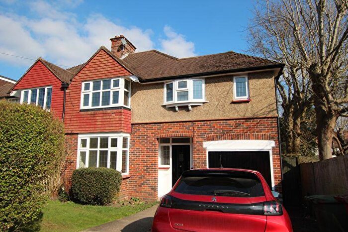 3 Bedroom Semi-Detached House To Rent In Epsom, KT18