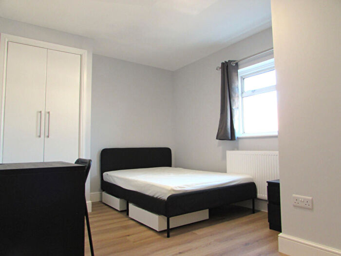 1 Bedroom Semi-Detached House To Rent In Lily Gardens, Wembley, Middlesex, HA0