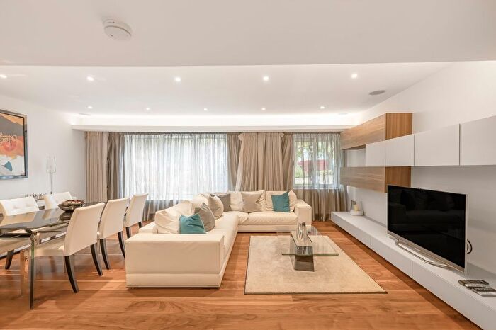 2 Bedroom Flat To Rent In Princes Gate, London, SW7