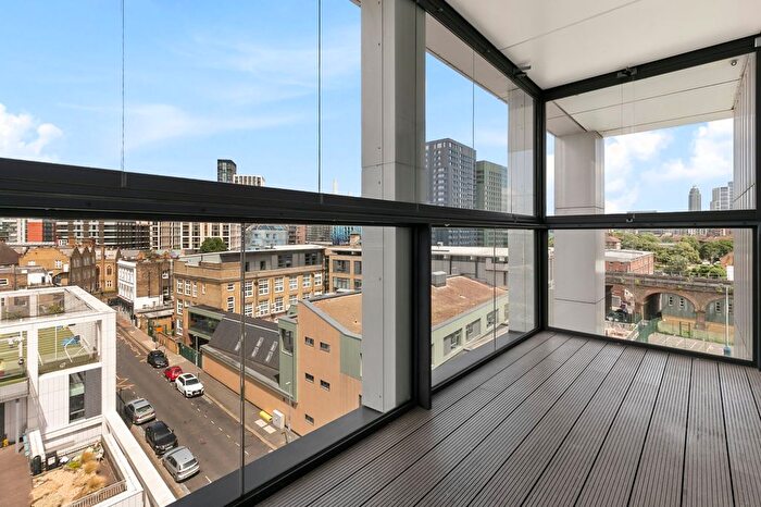 2 Bedroom Flat To Rent In Foundry House, Lockington Road, SW8