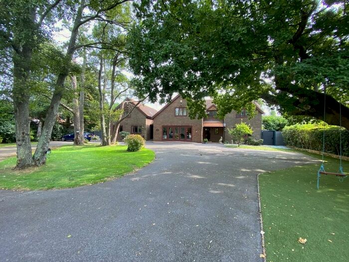 2 Bedroom Semi-Detached House To Rent In Stony Lane, Burton, Christchurch, BH23