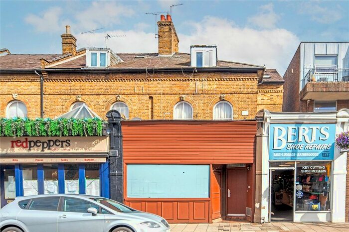 1 Bedroom Flat To Rent In Broad Street, Teddington, TW11