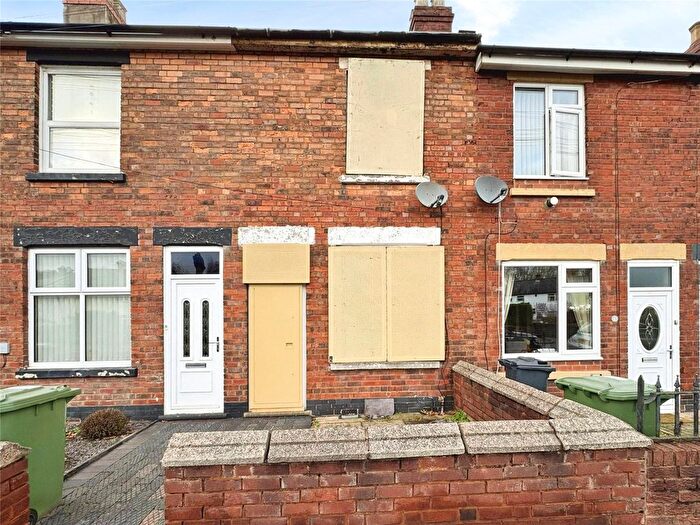 2 Bedroom Terraced House For Sale In Temple Road, Willenhall, West Midlands, WV13
