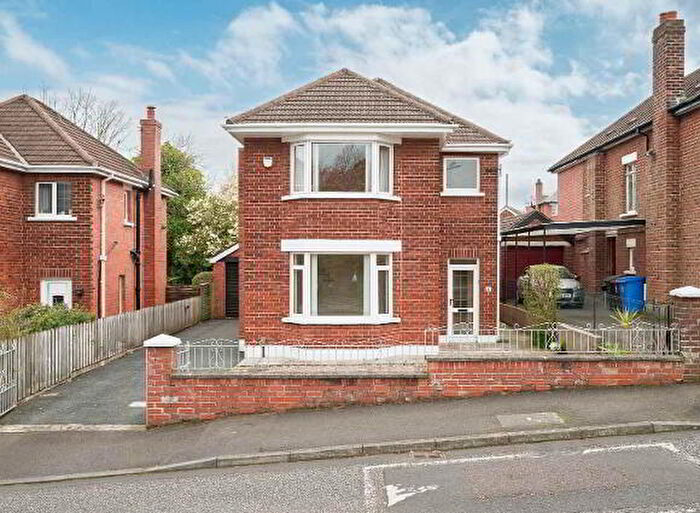 3 Bedroom Detached House For Sale In Norwood Drive, Belfast, BT4