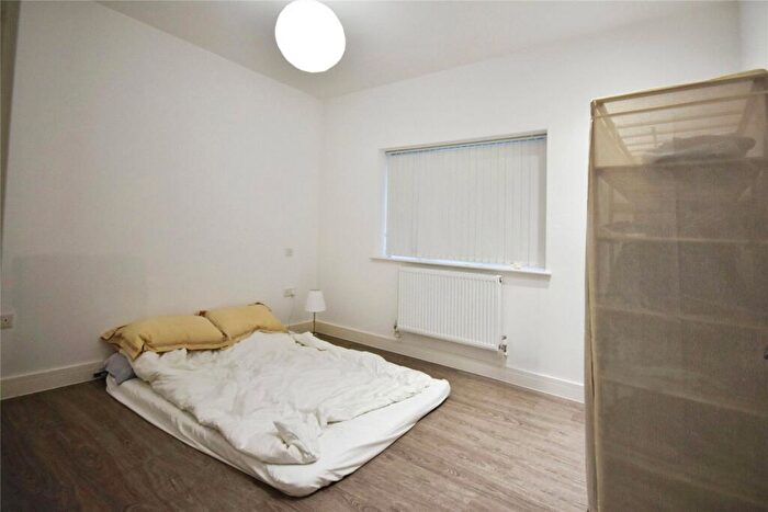 2 Bedroom Bungalow To Rent In Leer Court, Whitley Wood Road, Reading, RG2