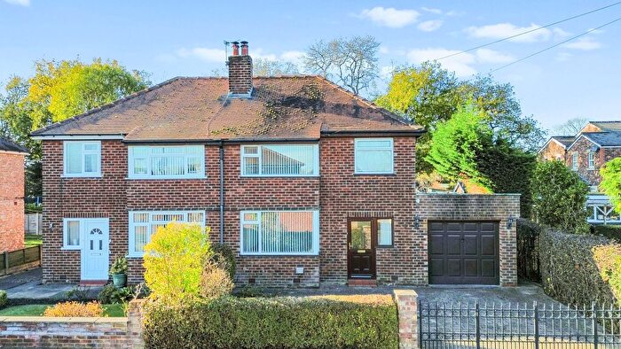 3 Bedroom Semi Detached House For Sale In Barnes Avenue, Fearnhead, WA2