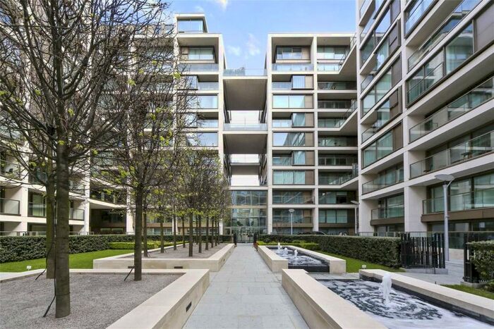 2 Bedroom Flat To Rent In Kensington High Street, London, W14