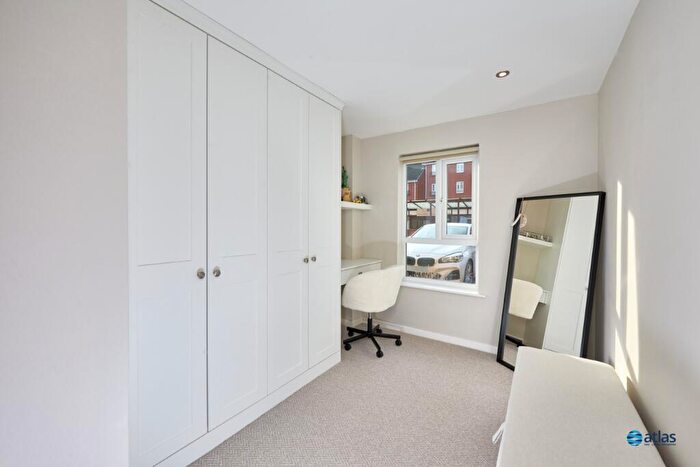 2 Bedroom Flat For Sale In Ellerman Road, Brunswick Dock, L3