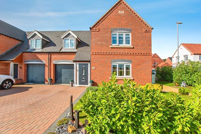3 Bedroom Semi Detached House For Sale In Clover Way, Swineshead, Boston, PE20