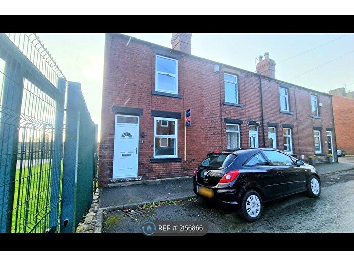 2 Bedroom Terraced House To Rent In Braithwaite Street, Staincross, Barnsley, S75
