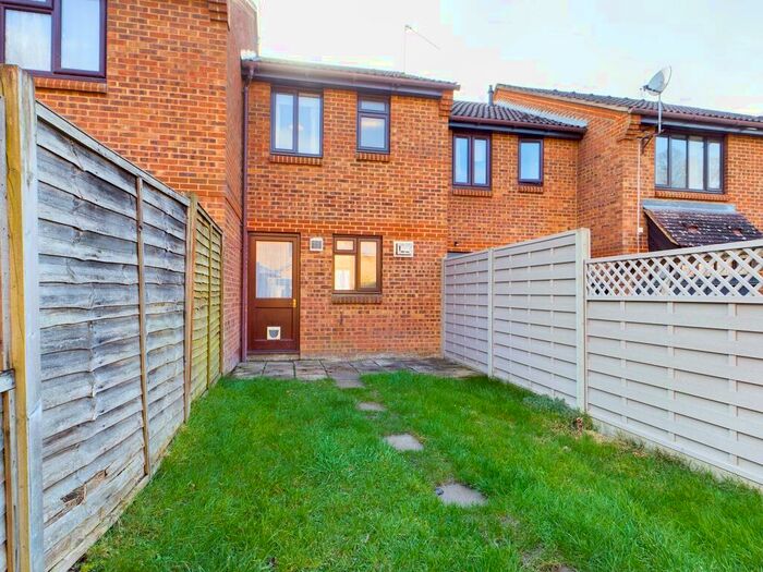 2 Bedroom Terraced House To Rent In Great Oaks Chase, Chineham, Basingstoke, RG24