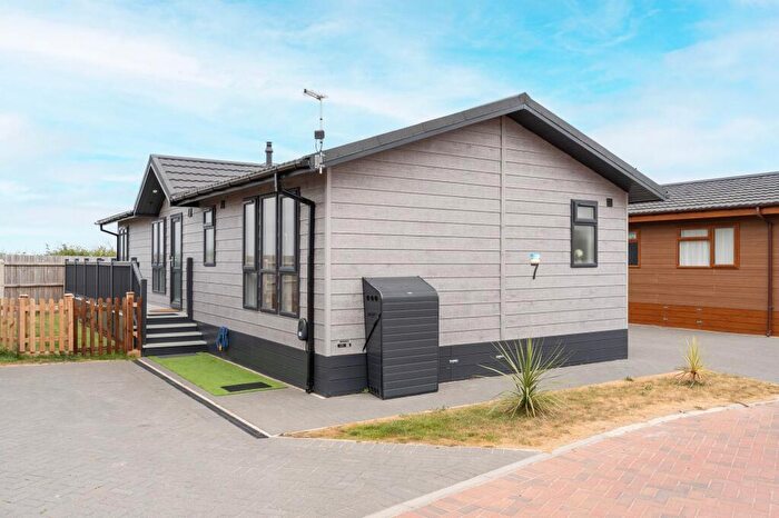 2 Bedroom Chalet For Sale In Coast Road, Bacton, NR12
