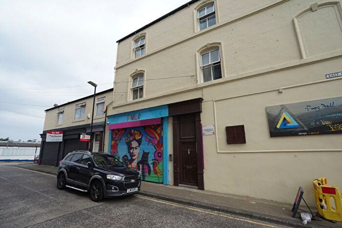 Studio To Rent In East Cross Street, Sunderland, Tyne Amp; Wear, SR1