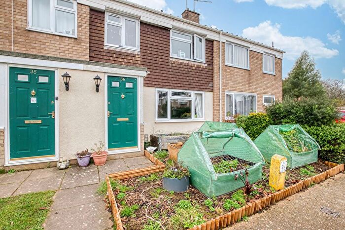 3 Bedroom Terraced House For Sale In Hoveton Place, Badersfield, NR10